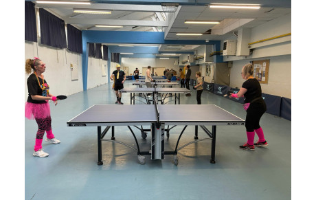 🕺🏓 𝐑𝐞𝐭𝐨𝐮𝐫 𝐝𝐚𝐧𝐬 𝐥𝐞𝐬 𝐚𝐧𝐧𝐞́𝐞𝐬 𝟖𝟎 𝐚𝐮 𝐜𝐥𝐮𝐛 𝐝𝐞 𝐂𝐚𝐡𝐨𝐫𝐬 !